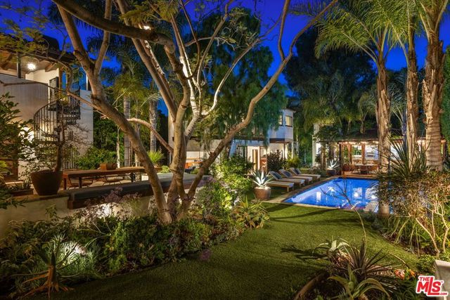 401 26th Street, Santa Monica, CA 90402