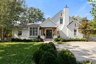 203 Page Rd, Nashville, TN 37205