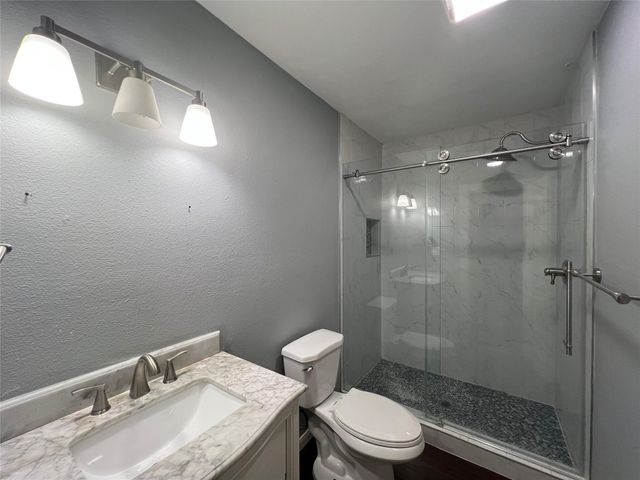 1704 S Polk, Dallas, TX 75224