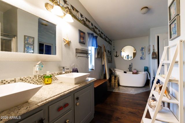 3930 E ARBOR Avenue, Mesa, AZ 85206