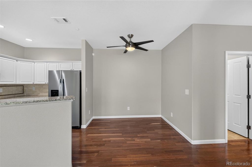 Image 12 of property listing at 7435 S Alkire Street 203, Littleton, CO 80127
