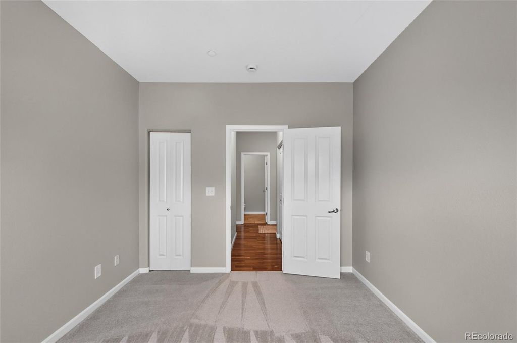 Image 24 of property listing at 7435 S Alkire Street 203, Littleton, CO 80127