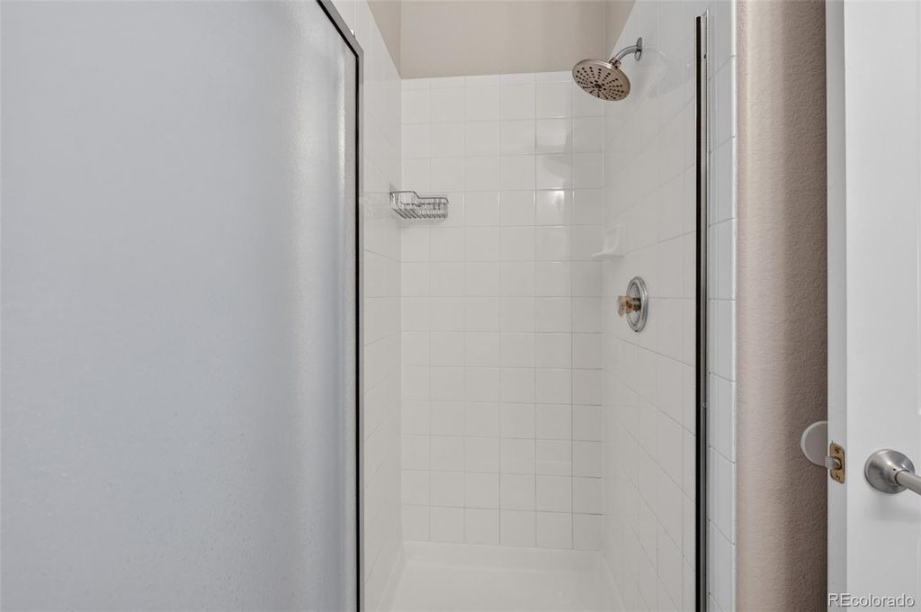 Image 26 of property listing at 7435 S Alkire Street 203, Littleton, CO 80127