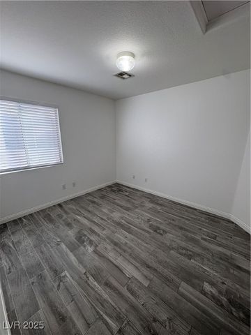 6303 Navajo Gorge Court, Las Vegas, NV 89142