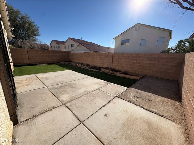 6303 Navajo Gorge Court, Las Vegas, NV 89142