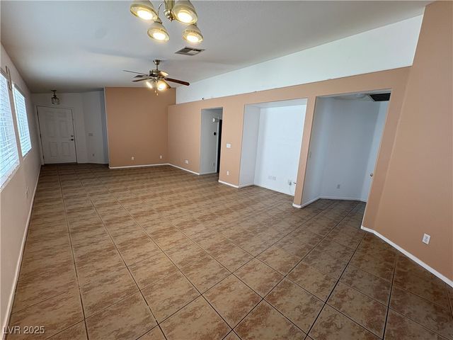 6303 Navajo Gorge Court, Las Vegas, NV 89142