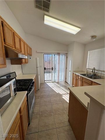 6303 Navajo Gorge Court, Las Vegas, NV 89142