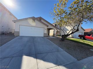6303 Navajo Gorge Court, Las Vegas, NV 89142