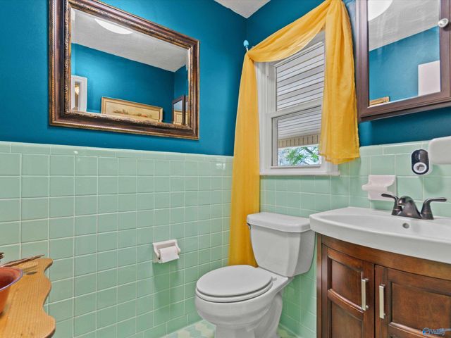 15652 Thompson Lane, Athens, AL 35611