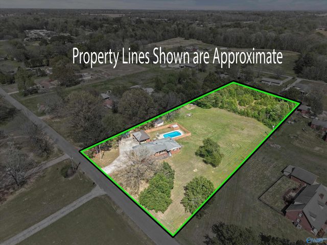 15652 Thompson Lane, Athens, AL 35611