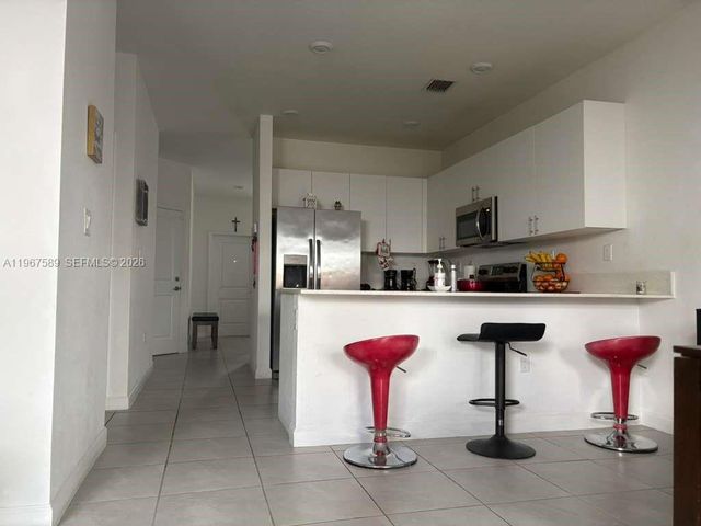 13043 SW 286th Way, Homestead, FL 33033