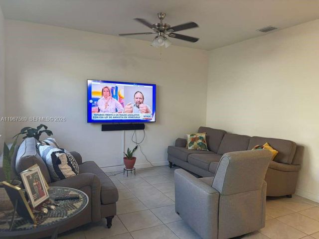 13043 SW 286th Way, Homestead, FL 33033