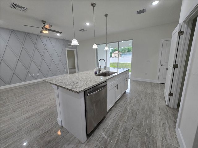 890 E 19TH STREET, St Cloud, FL 34769