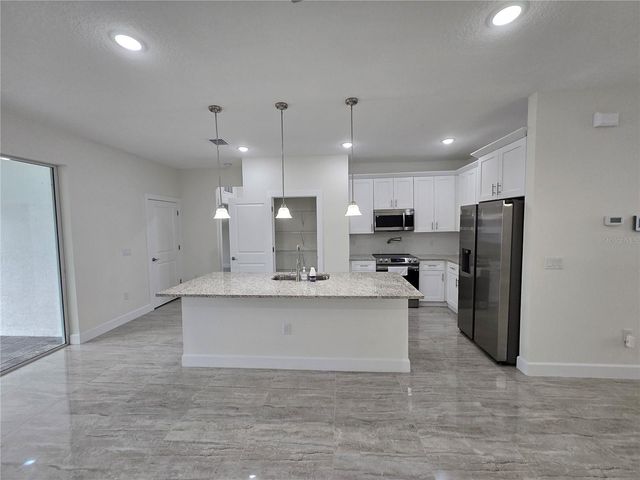 890 E 19TH STREET, St Cloud, FL 34769