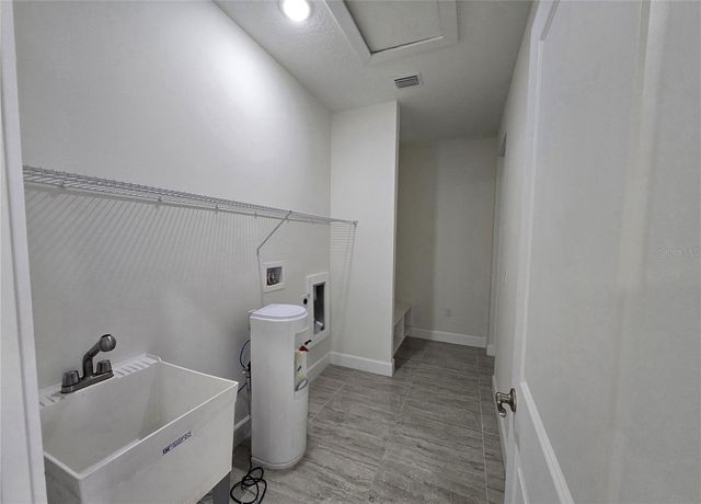 890 E 19TH STREET, St Cloud, FL 34769