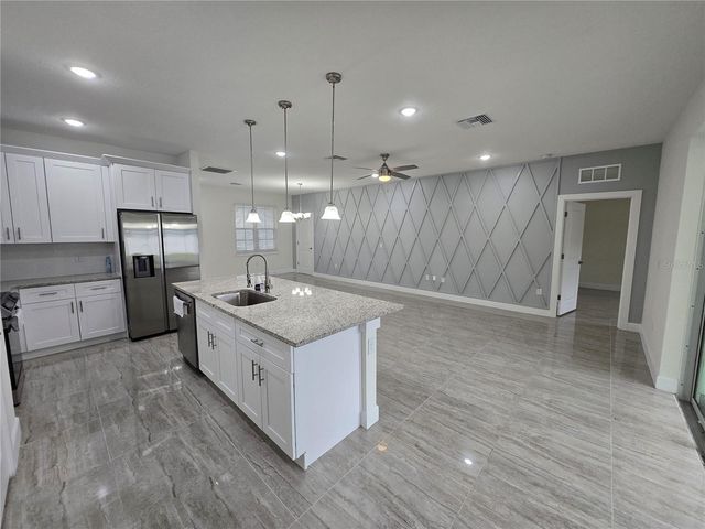 890 E 19TH STREET, St Cloud, FL 34769