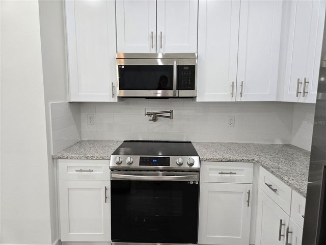 890 E 19TH STREET, St Cloud, FL 34769
