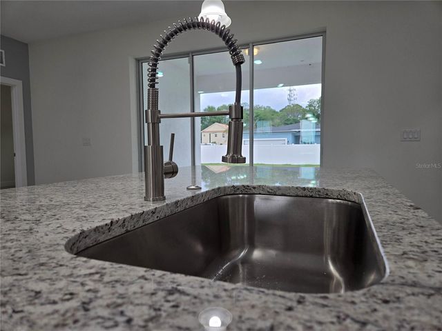 890 E 19TH STREET, St Cloud, FL 34769