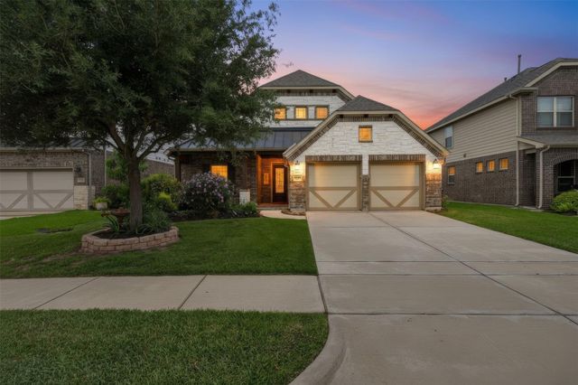 2829 Parkside Village Court, Pearland, TX 77581