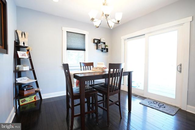 427 AUSTIN AVE, Barrington, NJ 08007