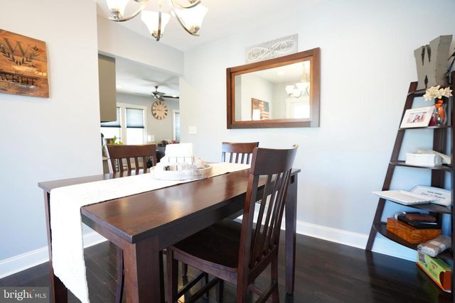 427 AUSTIN AVE, Barrington, NJ 08007