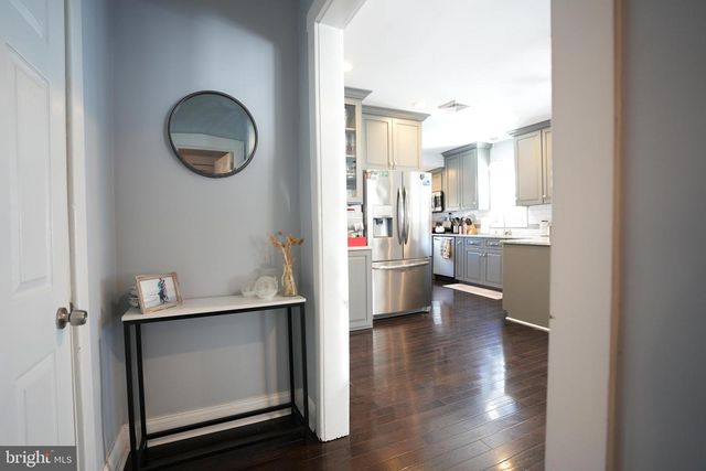 427 AUSTIN AVE, Barrington, NJ 08007