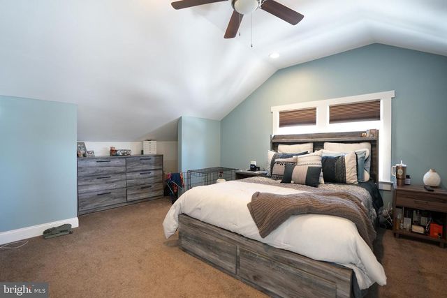 427 AUSTIN AVE, Barrington, NJ 08007