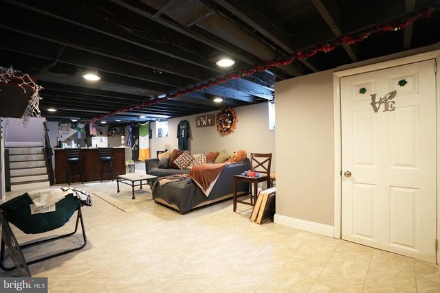 427 AUSTIN AVE, Barrington, NJ 08007