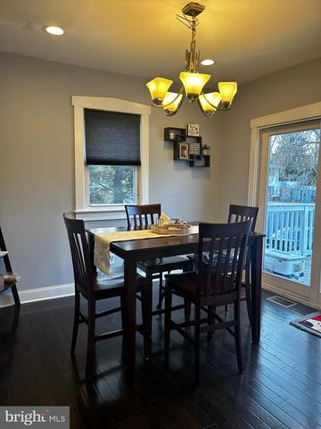 427 AUSTIN AVE, Barrington, NJ 08007