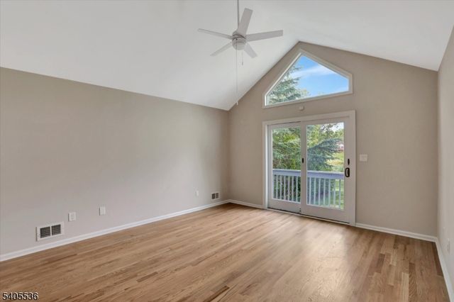 2 Post Oak Ct, Hardyston Twp., NJ 07419