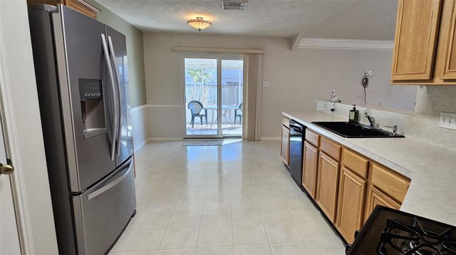 9210 San Saba Court, La Porte, TX 77571