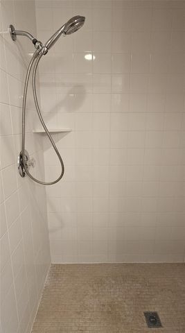 9210 San Saba Court, La Porte, TX 77571