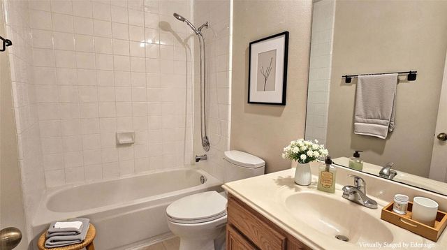 9210 San Saba Court, La Porte, TX 77571