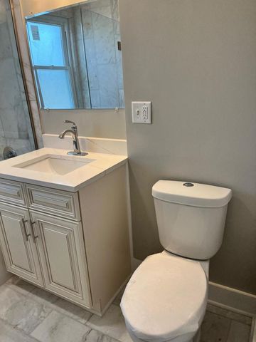 124 S Raynor Avenue, Joliet, IL 60436