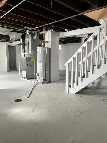 124 S Raynor Avenue, Joliet, IL 60436