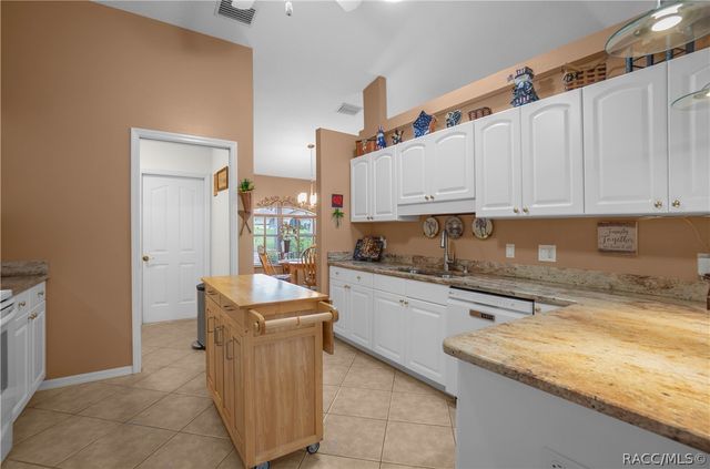 2174 E Celina Street, Inverness, FL 34453