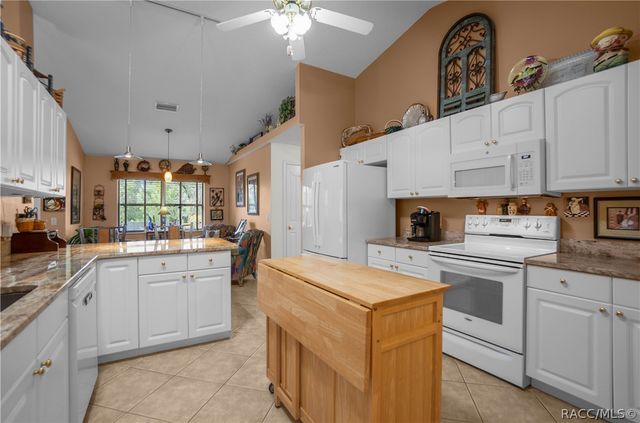 2174 E Celina Street, Inverness, FL 34453