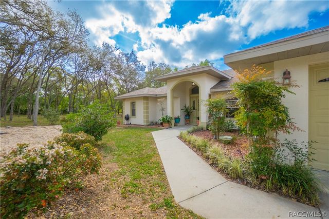 2174 E Celina Street, Inverness, FL 34453