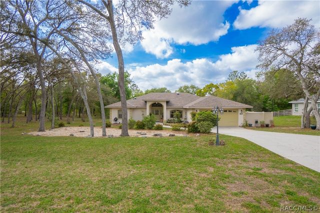 2174 E Celina Street, Inverness, FL 34453