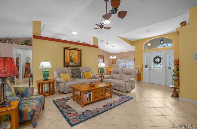 2174 E Celina Street, Inverness, FL 34453