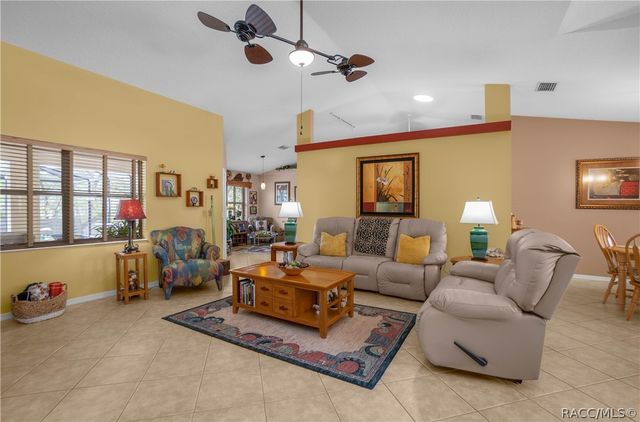 2174 E Celina Street, Inverness, FL 34453