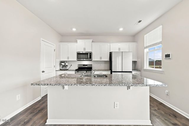 1420 Carisbrooke Drive, Mebane, NC 27302