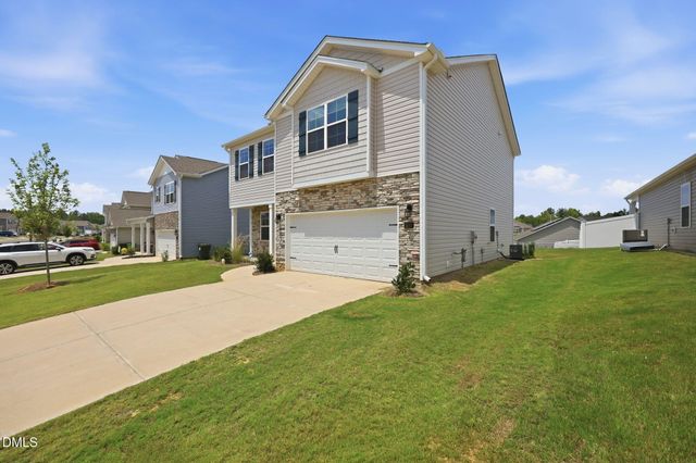 1420 Carisbrooke Drive, Mebane, NC 27302