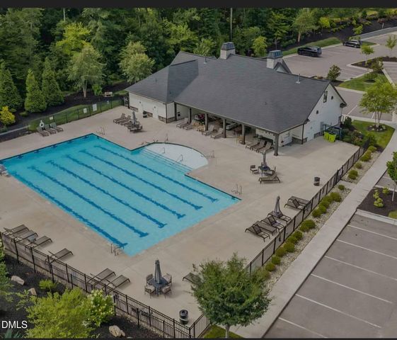 1420 Carisbrooke Drive, Mebane, NC 27302
