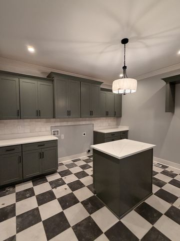 1718 Rhonda Drive, Christiana, TN 37037