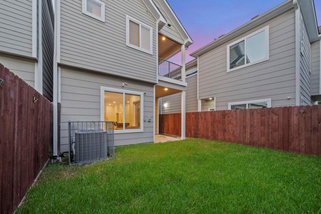 2307 Clementine Street, Houston, TX 77020