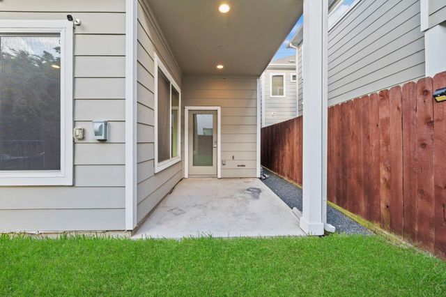 2307 Clementine Street, Houston, TX 77020