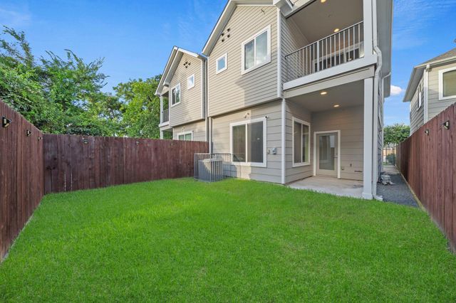 2307 Clementine Street, Houston, TX 77020