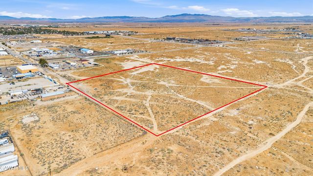300 E Ave H4, Lancaster, CA 93534