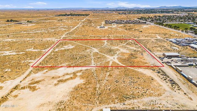 300 E Ave H4, Lancaster, CA 93534